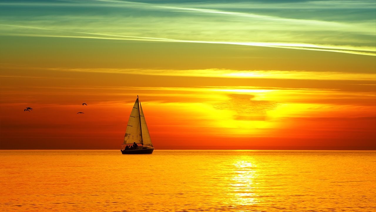 The sky and view that day Ship Sailing Calming video for Stress Relief