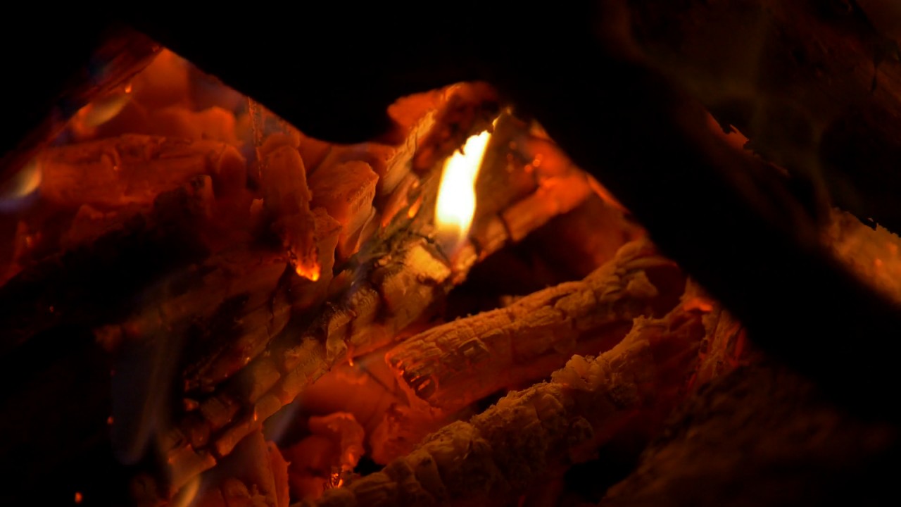 Campfire - The most amazing closeup ever