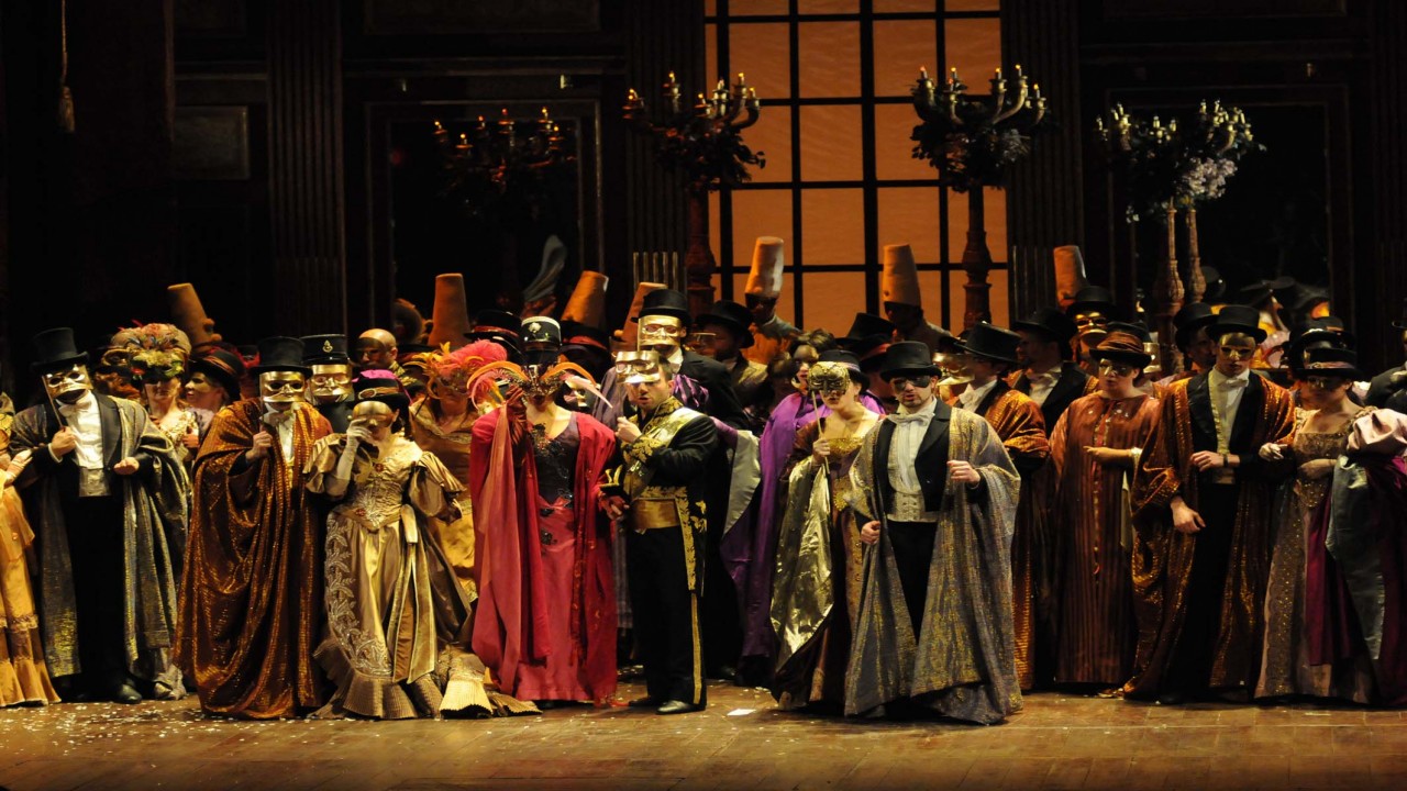 Giuseppe Verdi - Un Ballo in Maschera Act I
