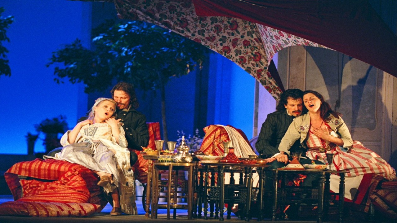 Cosi Fan Tutte - Cosi Fan tutte at Glyndebourne Act I