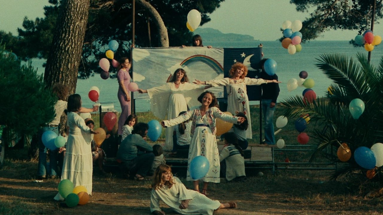 One Sings, the Other Doesn’t