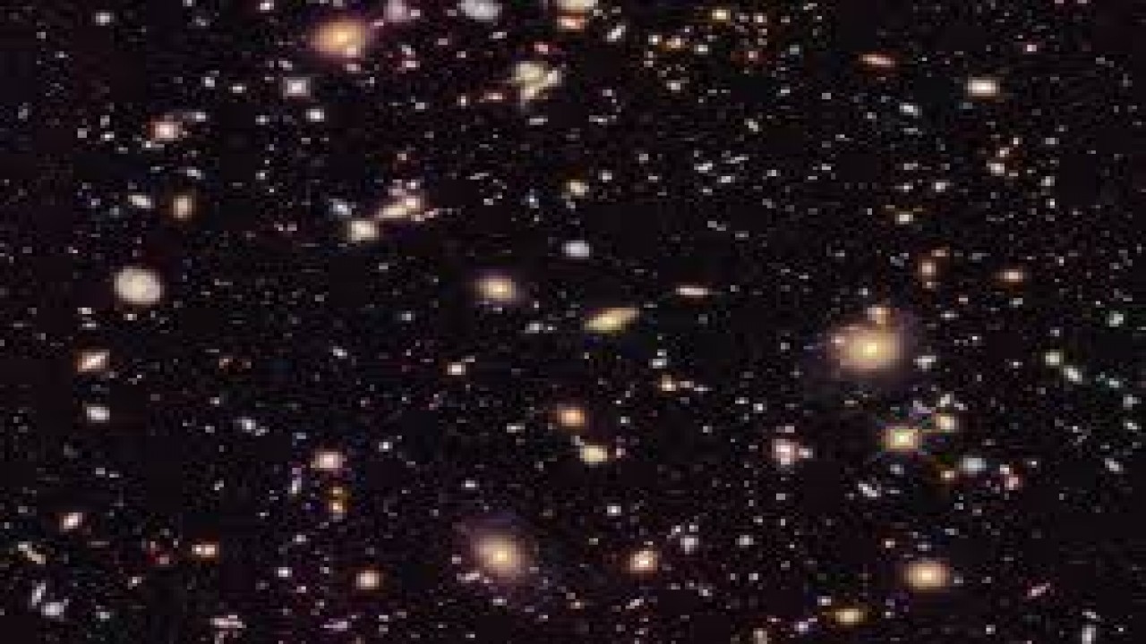 Galaxies & The Expanding Universe