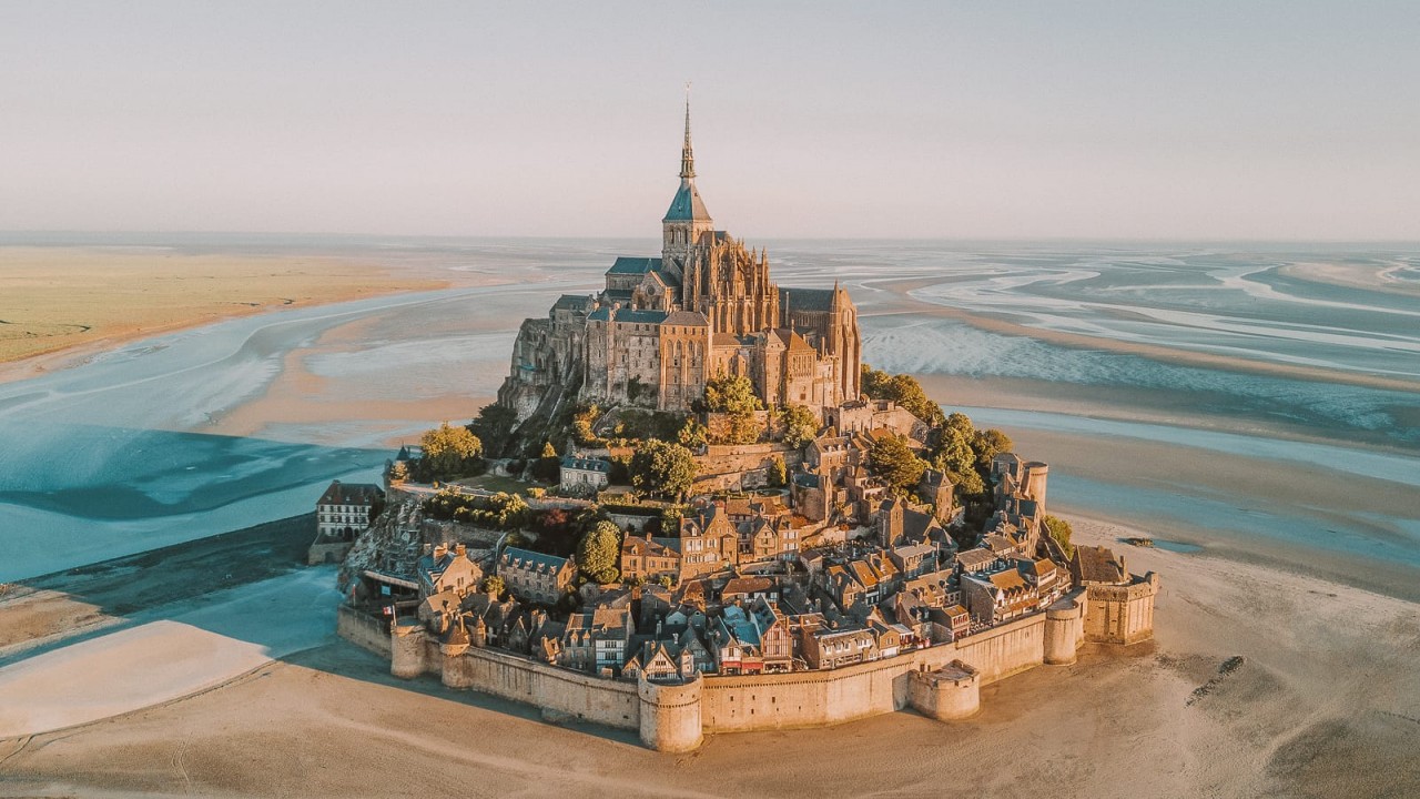 Global Treasures - MONT SAINT MICHEL - Bretagne, France