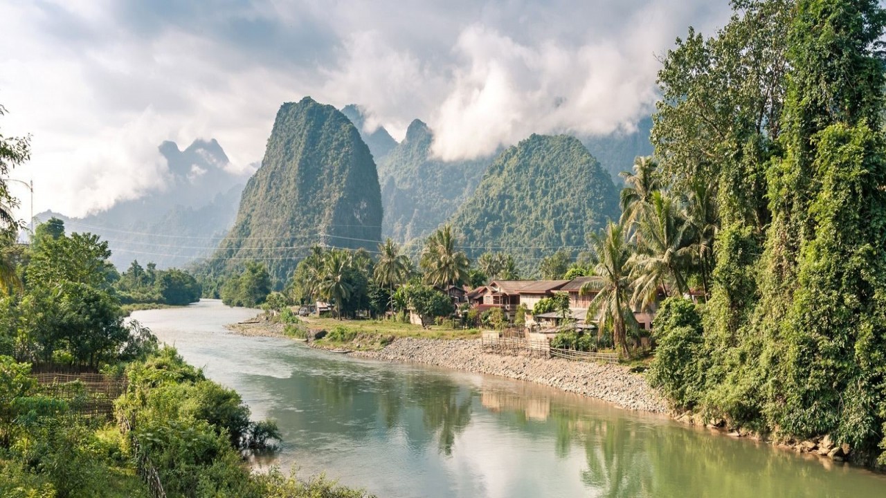 Global Treasures - LUANG PRABANG - Laos