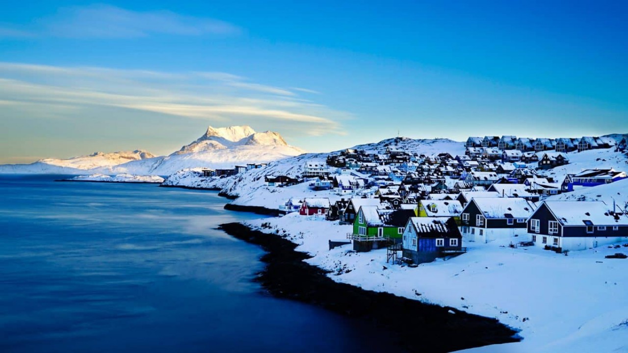Globe Trekker: Iceland and Greenland