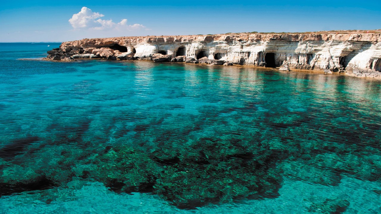 Globe Trekker: Cyprus & Crete