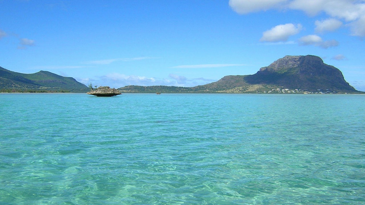 Globe Trekker - Indian Ocean Islands