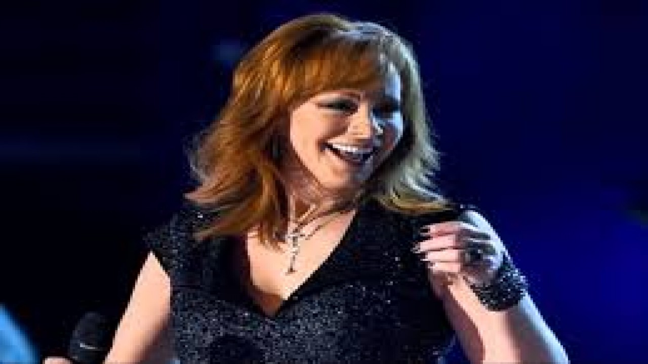 Reba Mcentire - Nash Lights Live