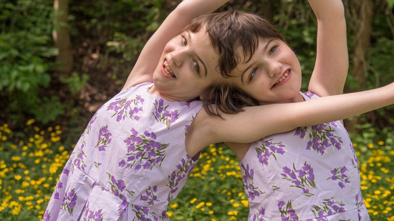 Twin Life: Sharing Mind and Body