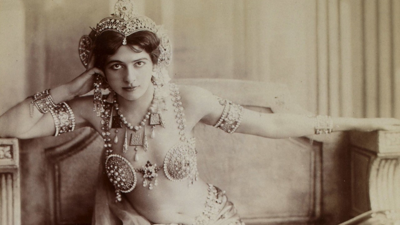 Mata Hari - The Beautiful Spy