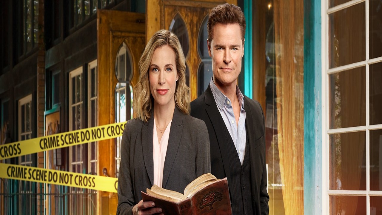 Roux the Day: A Gourmet Detective Mystery