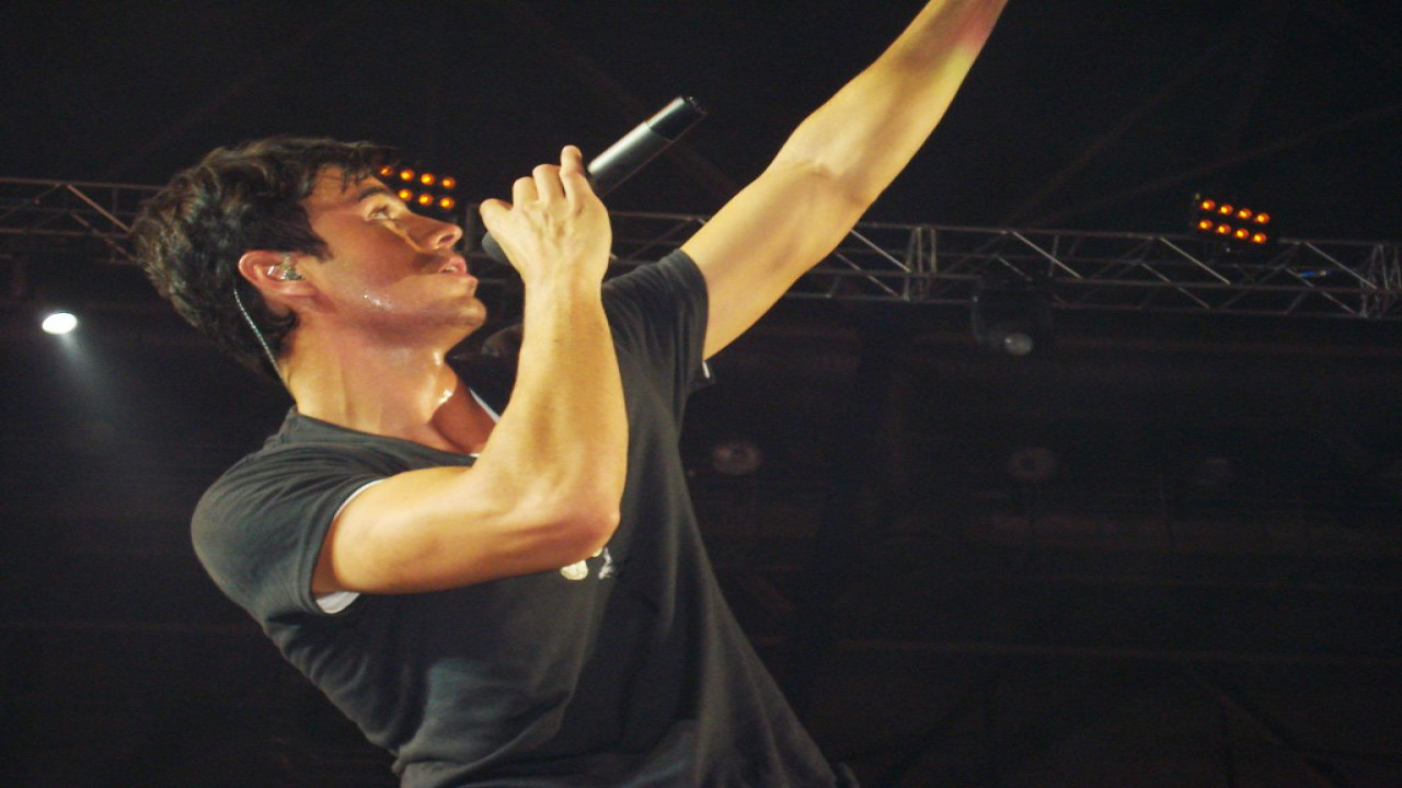 Enrique Iglesias: Live from Odyssey Arena