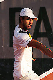 Omar Jasika - Daniel Elahi Gal