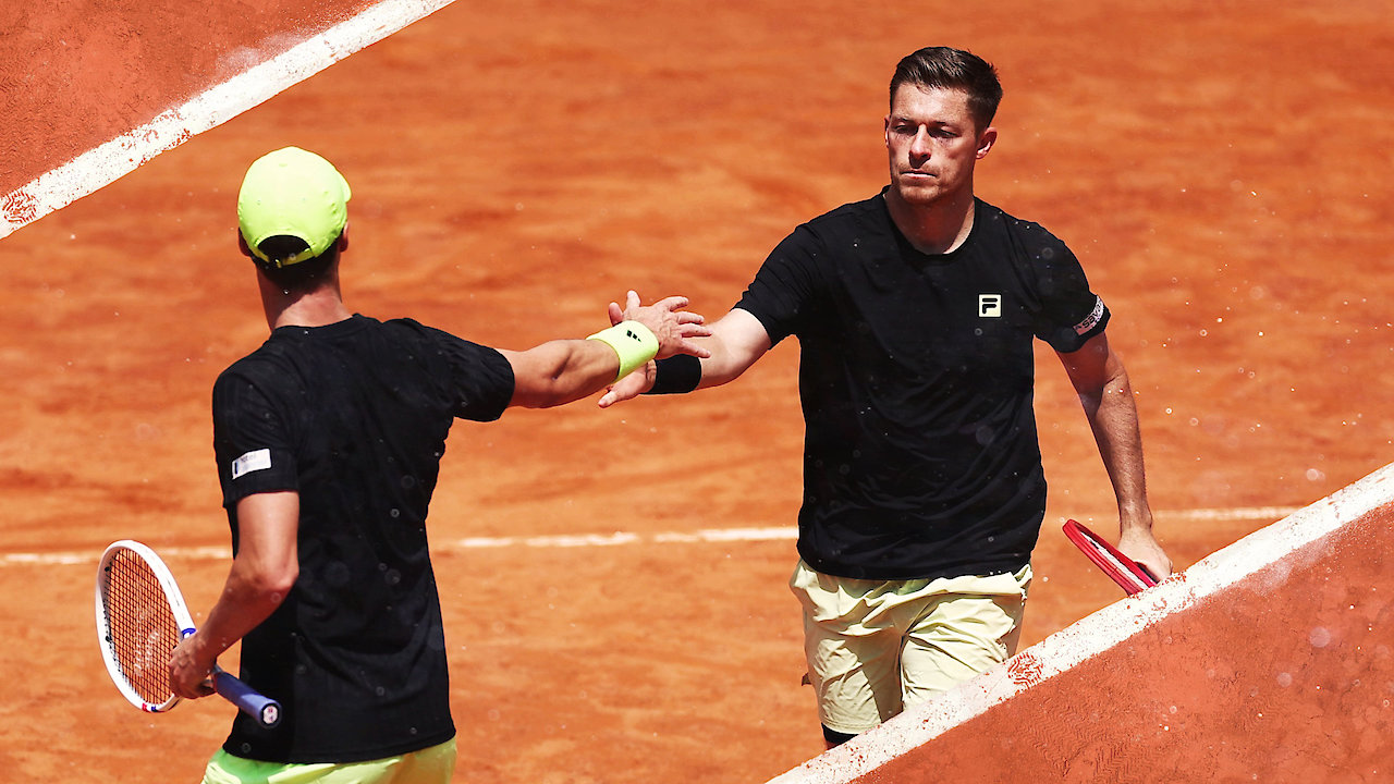 J. Salisbury / N. Skupski - M. Ebden / J. Peers