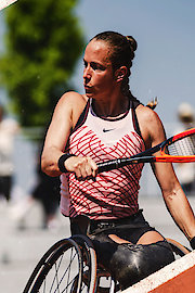 J. Bos / C. Fairbank - X. Li / Z. Wang