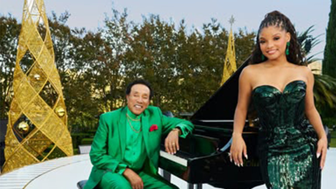 Motown Christmas 2024