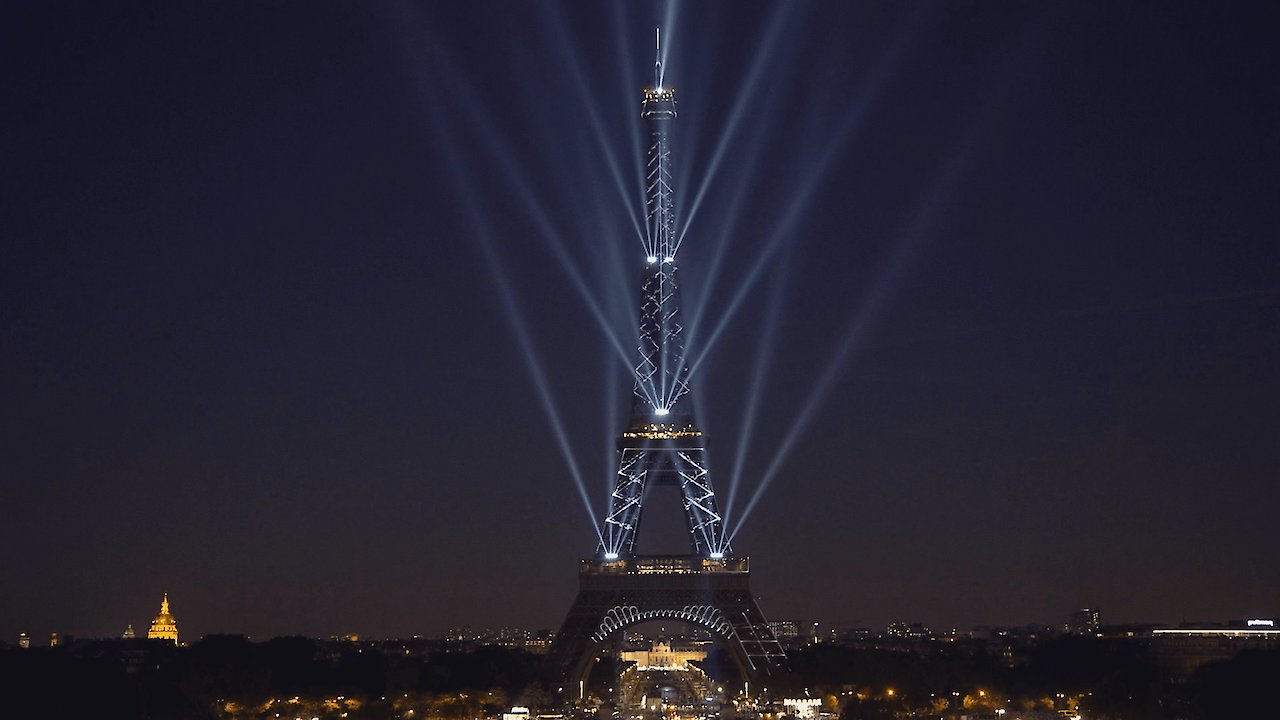 Eiffel Tower: A Building Wonder
