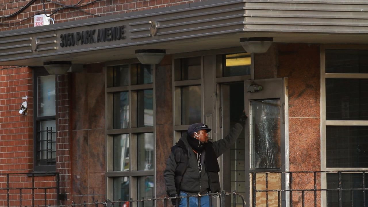 Park Avenue: Money, Power & The American Dream