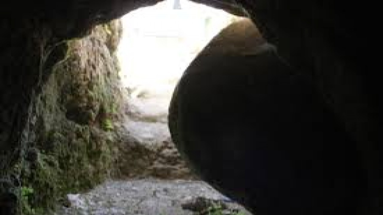 Mysteries: Tomb of Jesus