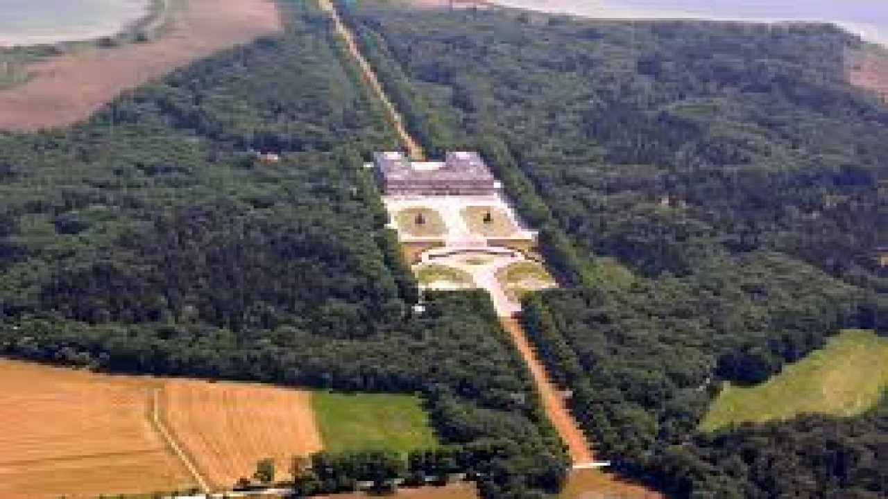 Naxos Scenic Musical Journeys: Germany - Bavarian Lakes and Schloss Herrencheimsee
