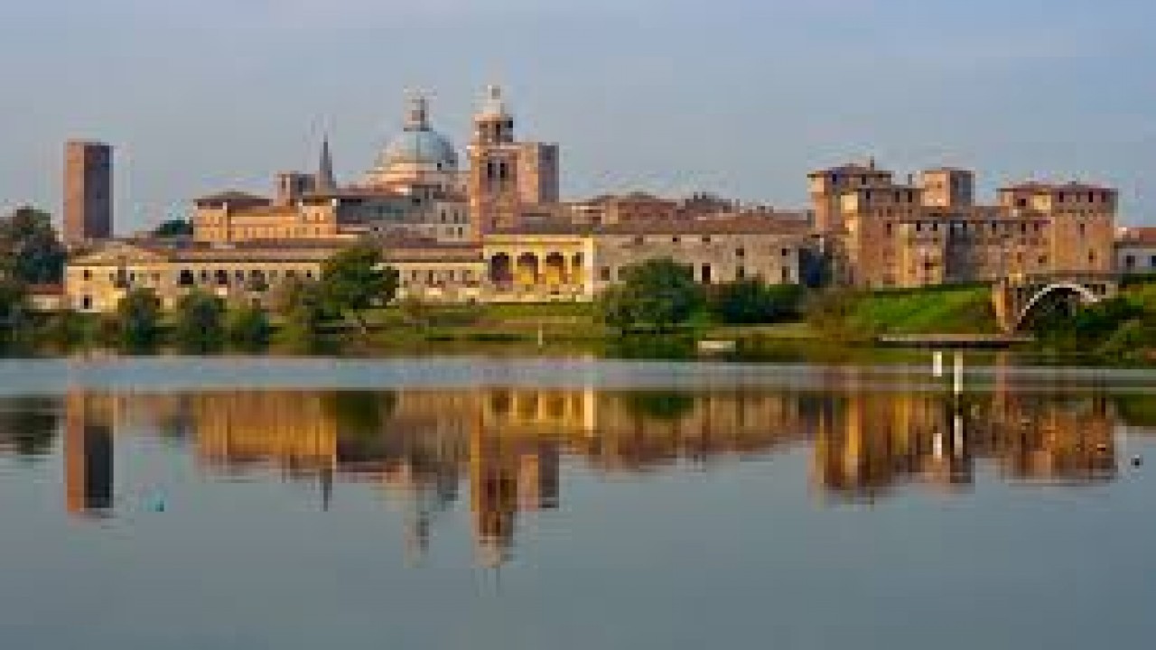 Naxos Scenic Musical Journeys: Northern Italy - Sicily, Mantua, Cremona, Etna