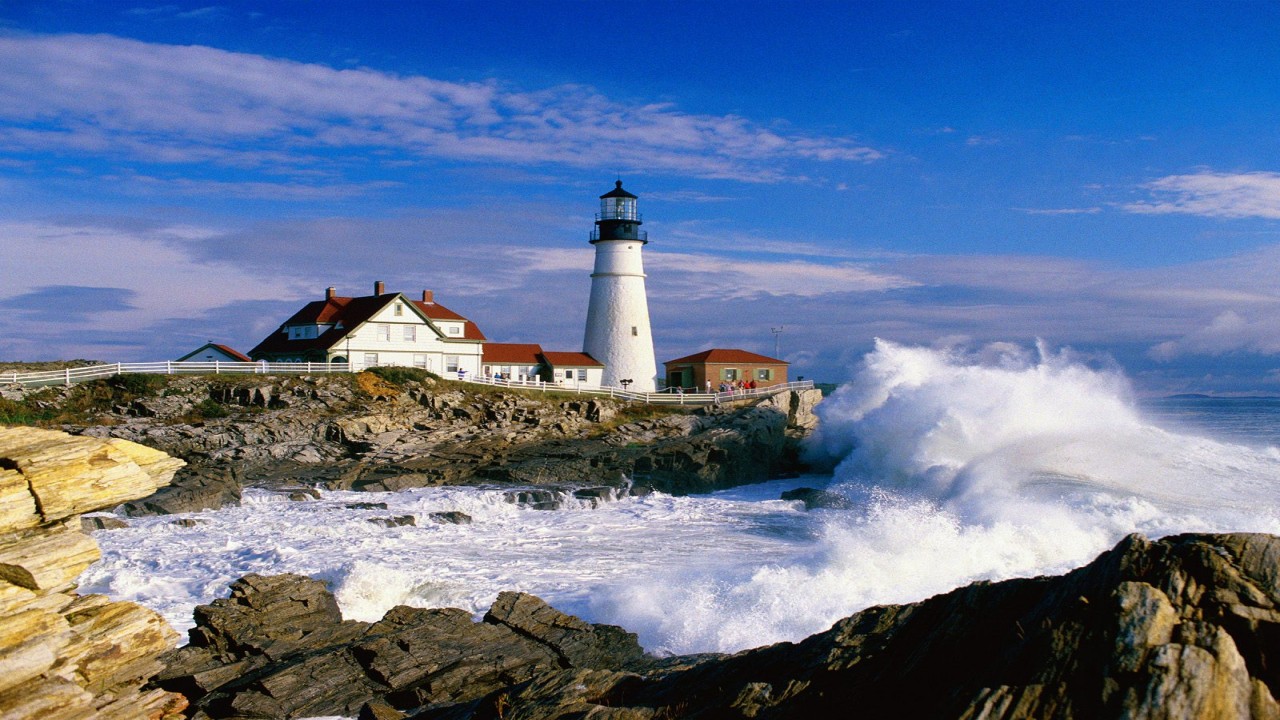 Lighthouses of Maine: A Journey Through Time