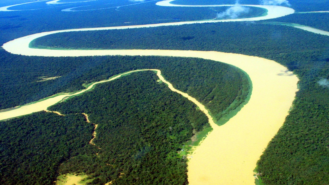 On Tour Exploring the Extraordinary: Amazonica
