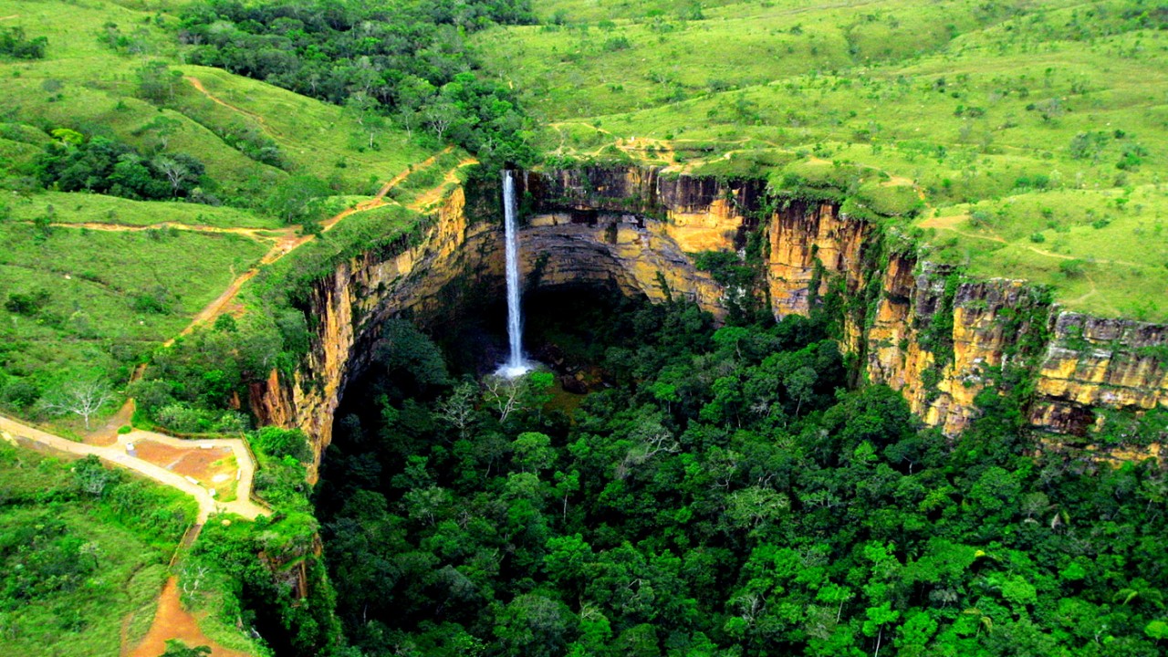 On Tour Exploring the Extraordinary: Mato Grosso