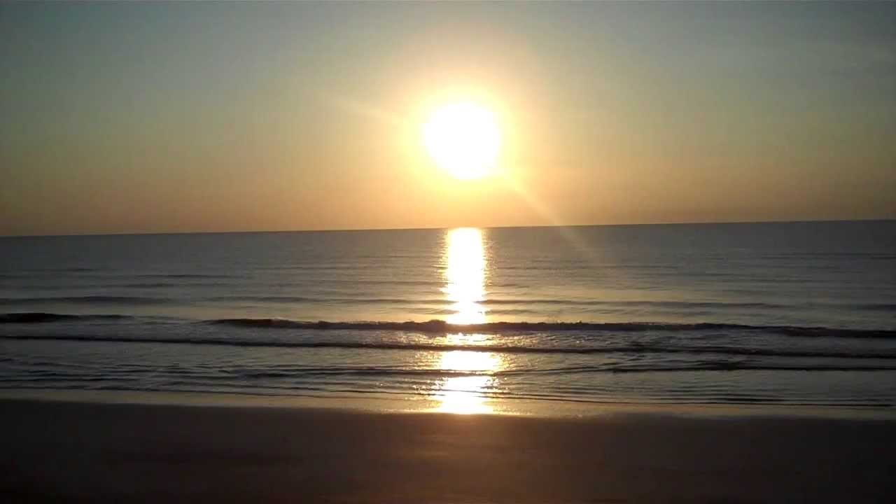 Tranquility: Beaches & Ocean Waves for Deep Relaxation: Sunrise