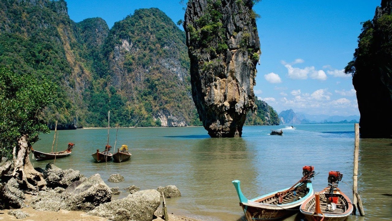 A Paradise On Earth Phuket, Thailand - The complete Travel Guide to Phuket, Thailand