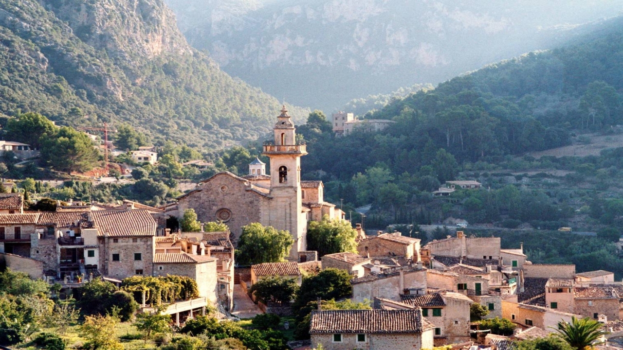 Cities of the World Mallorca Spain