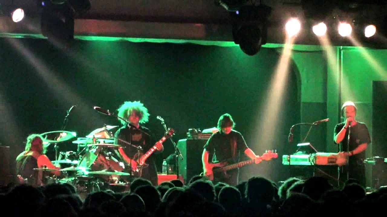 Fantomas: The Director's Cut Live -A New Year's Revolution