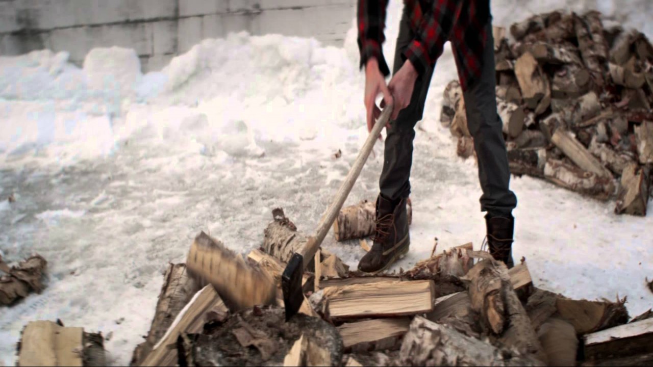 Hunting the Northern Godard [La Chasse au Godard d'Abbittibbi]