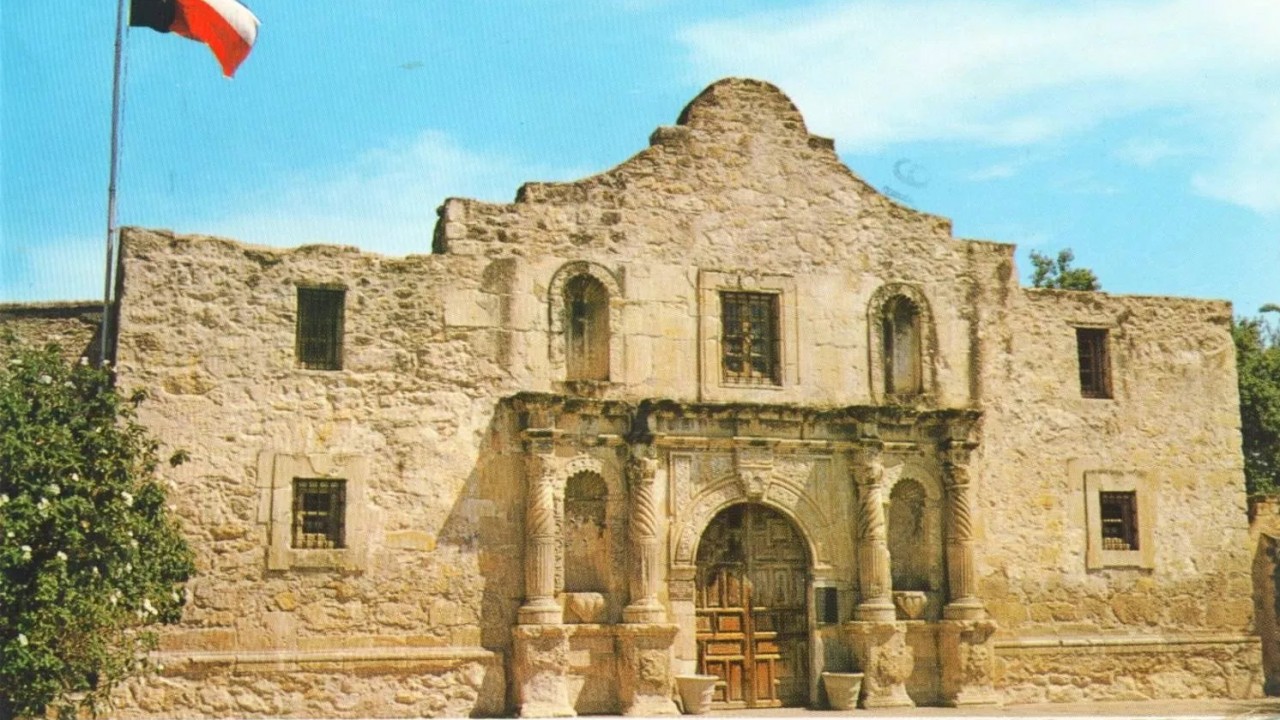 The Alamo: A True Story of Courage