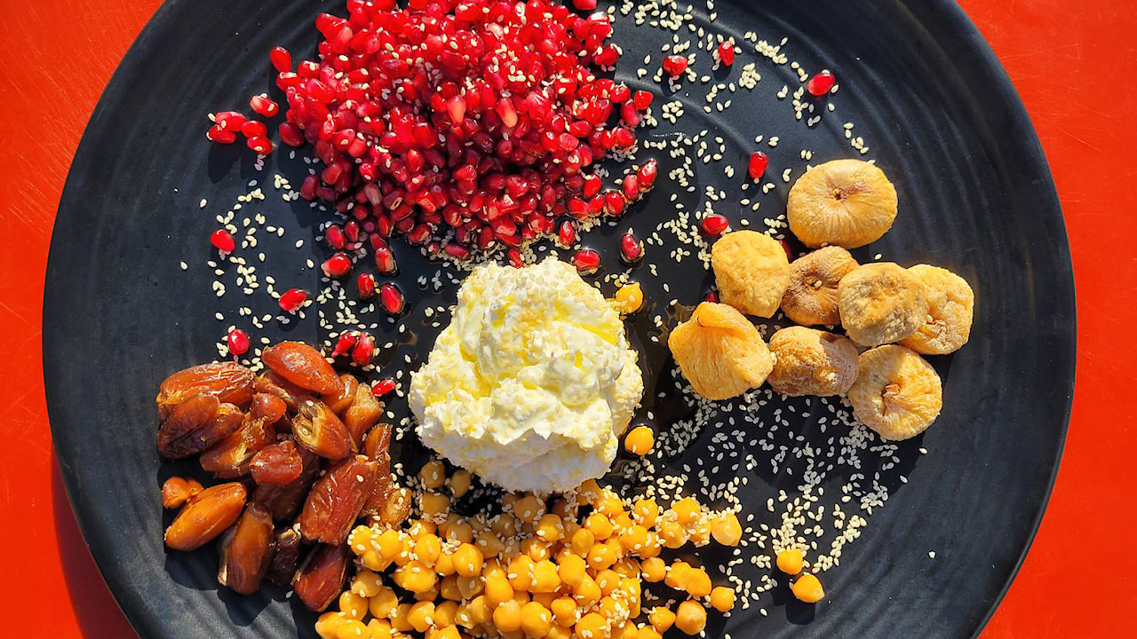 The Life of Loi: Mediterranean Secrets