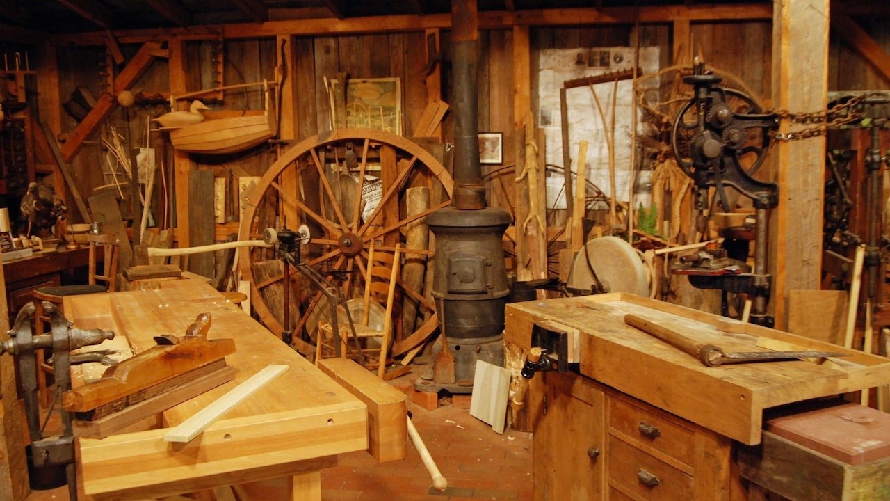 The Woodwright's Shop