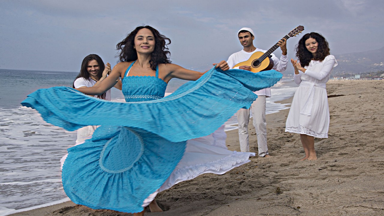 Dance and Be Fit: Carnaval Workout