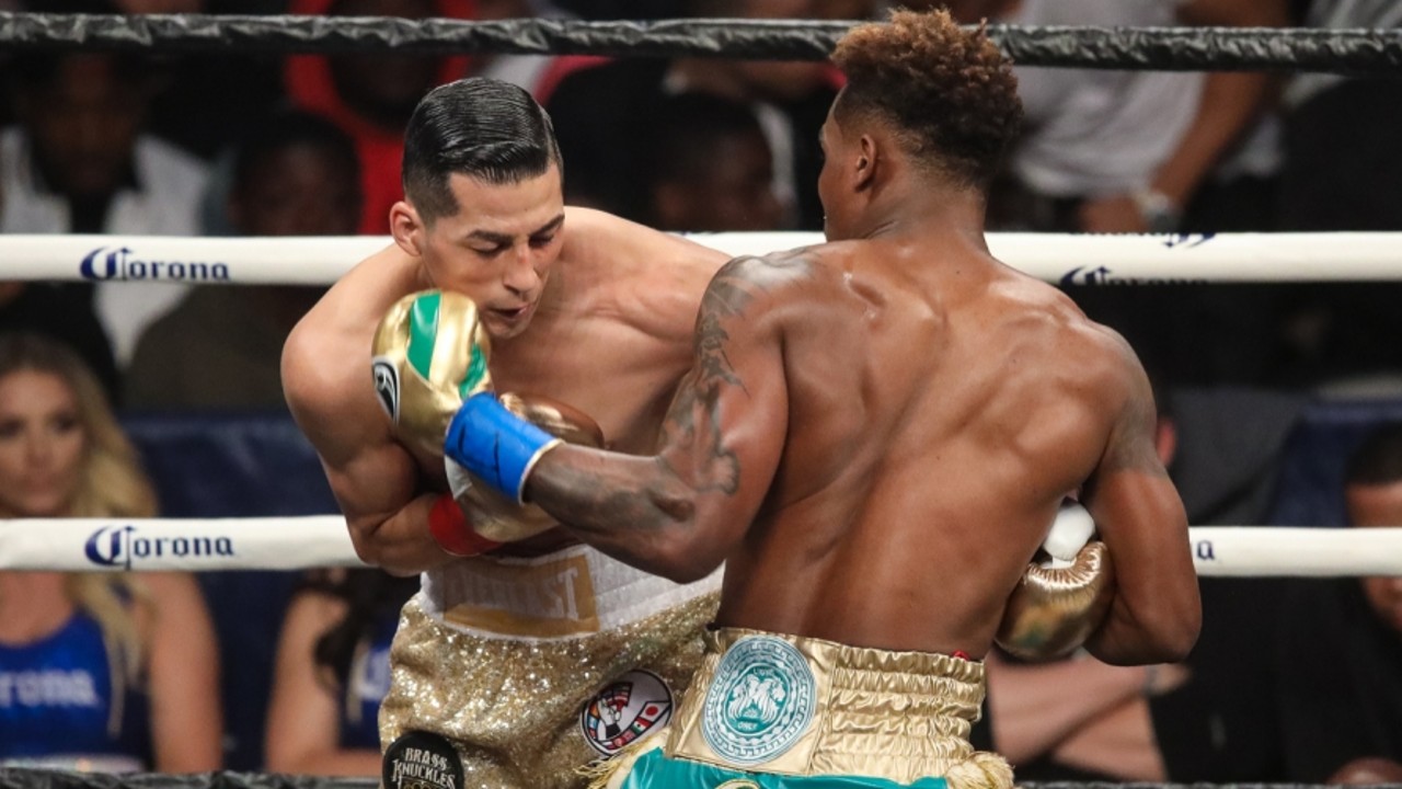 SCB: Charlo vs. Centeno