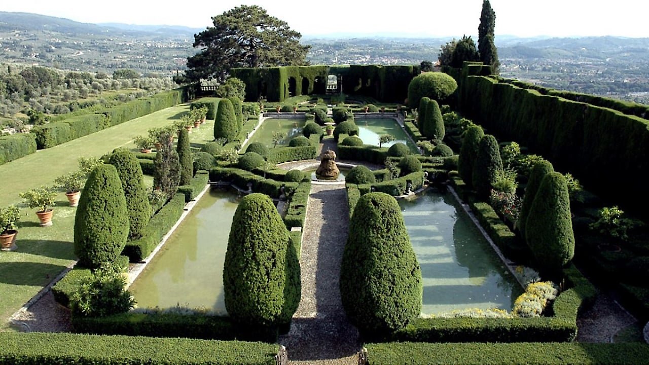 Monty Don's Italian Gardens