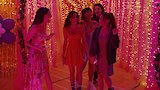 Friends Can Dance