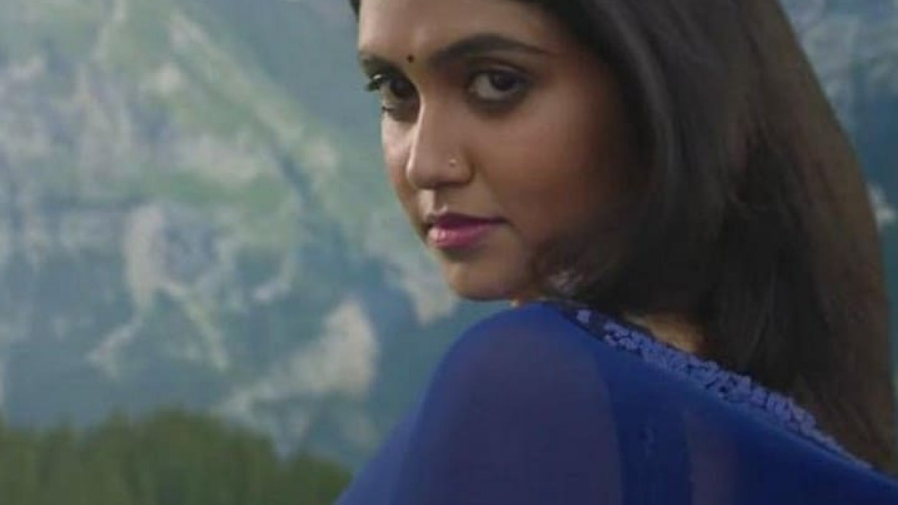 Hundred (Hindi)