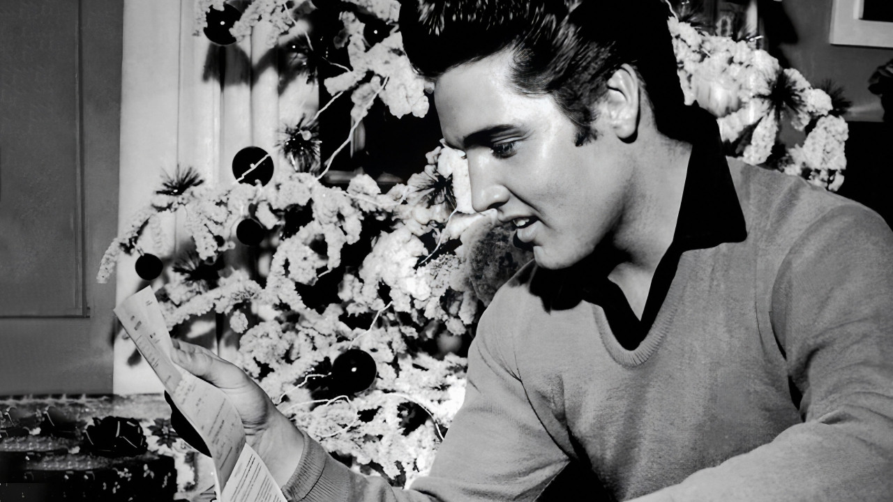 Loving Elvis
